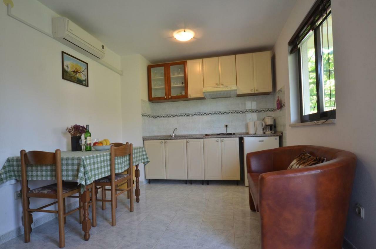 Koreni Apartments Rovinj Luaran gambar