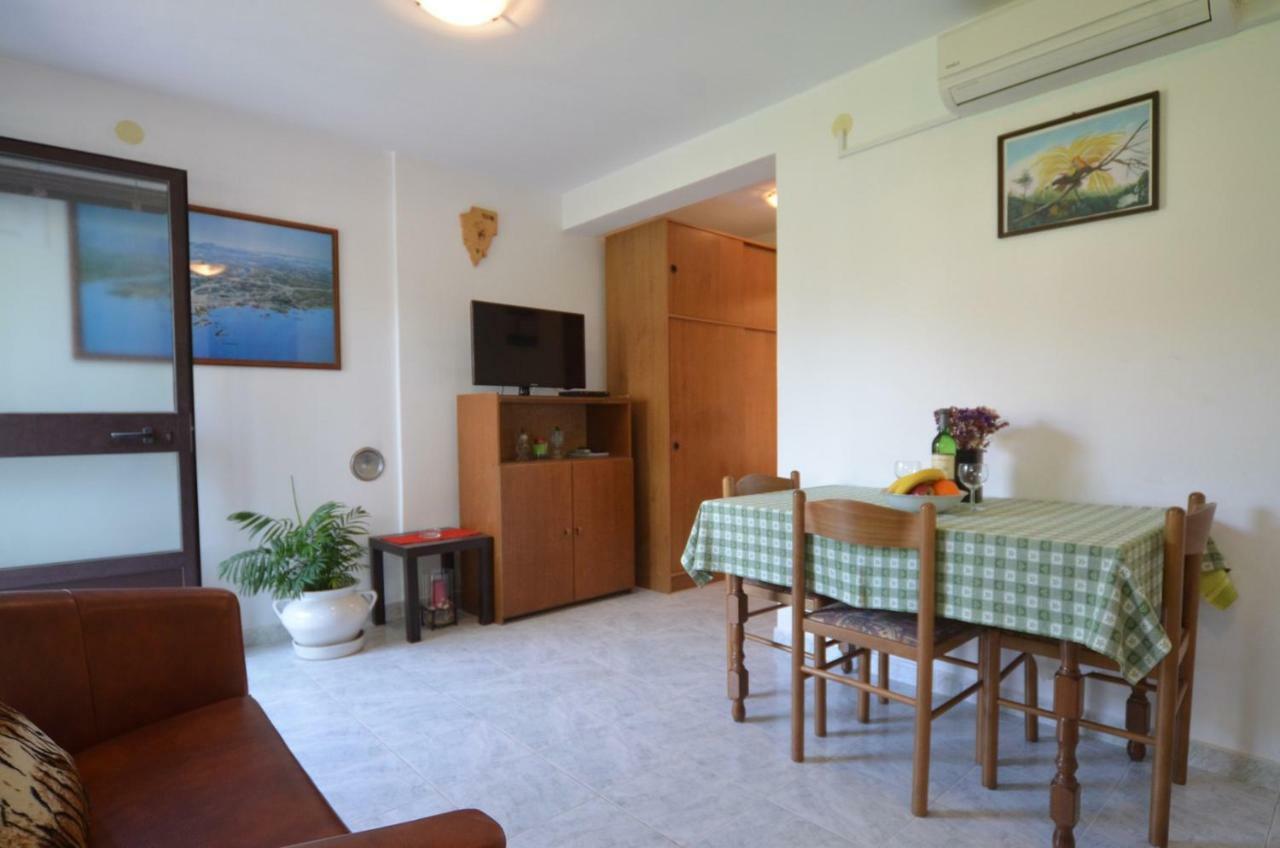 Koreni Apartments Rovinj Luaran gambar
